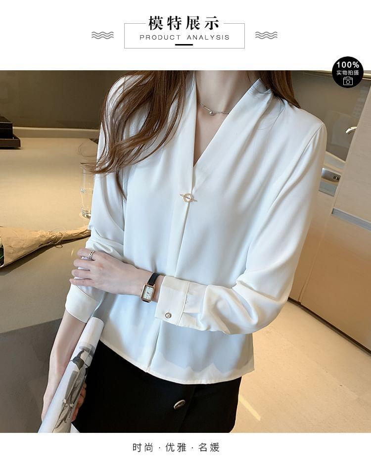 Long-Sleeve V-Neck Plain Blouse Product Image