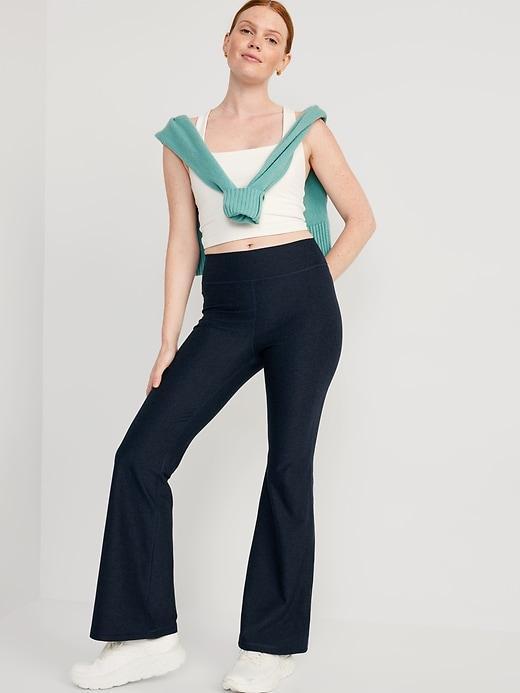 High-Waisted CloudComfy Flare Leggings Product Image