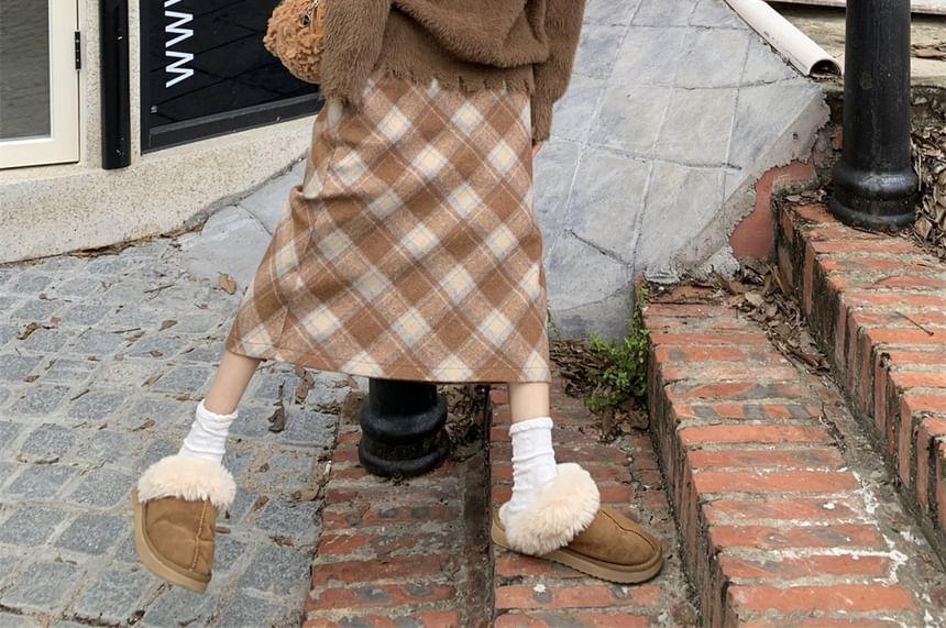 Round Neck Bear Patterned Sweater / High Waist Plaid Maxi A-Line Skirt Product Image