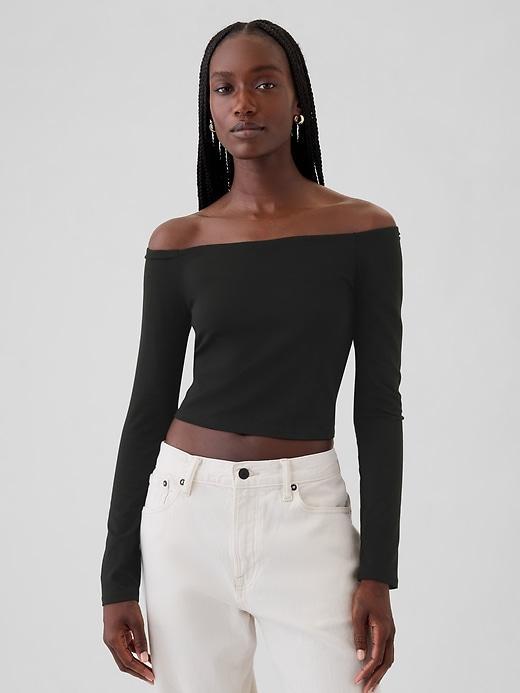 Modern Cropped Off-Shoulder T-Shirt product image