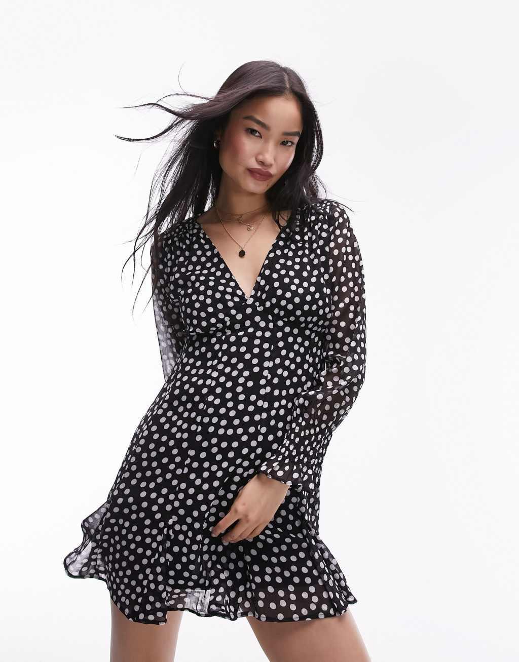 Topshop long sleeve godet mini tea dress in mono spot Product Image