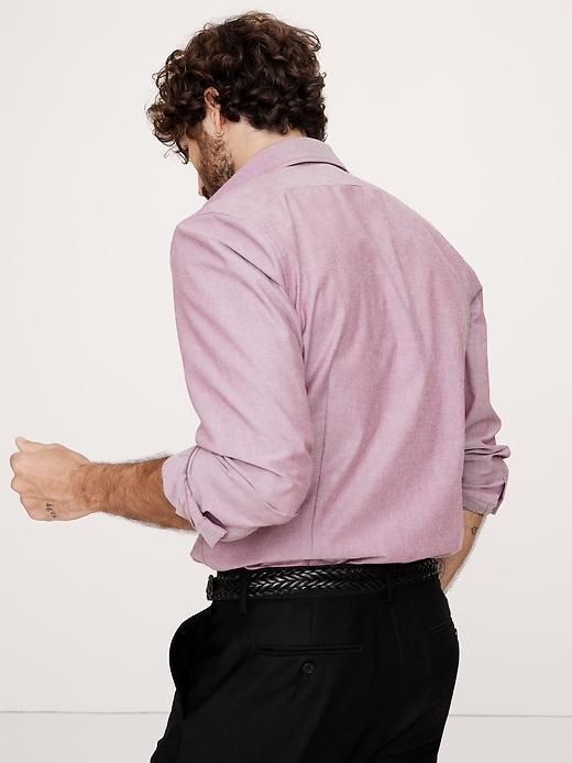 Slim Wrinkle-Resistant Dress Shirt Product Image