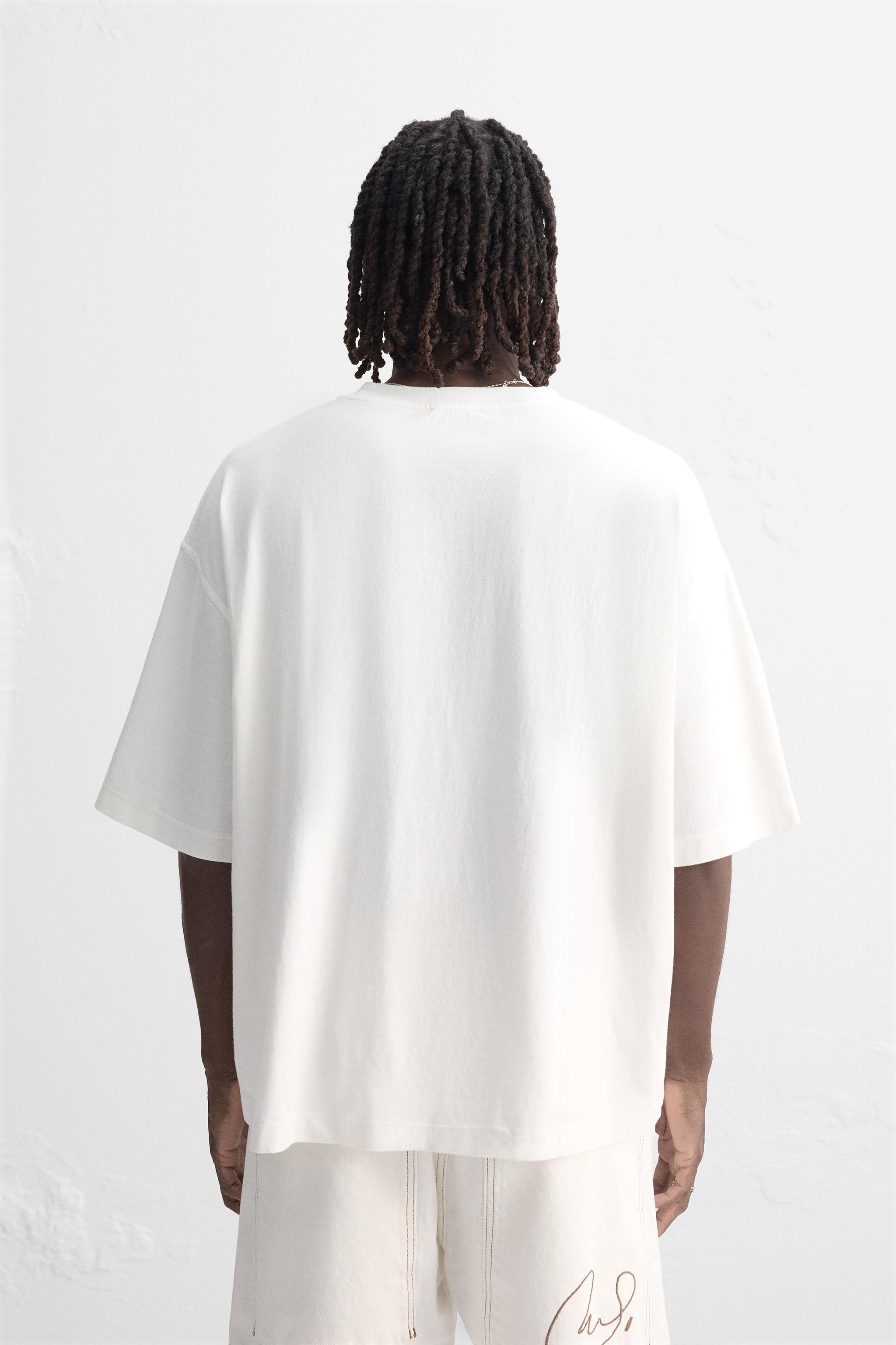 BOXY FIT T-SHIRT Product Image