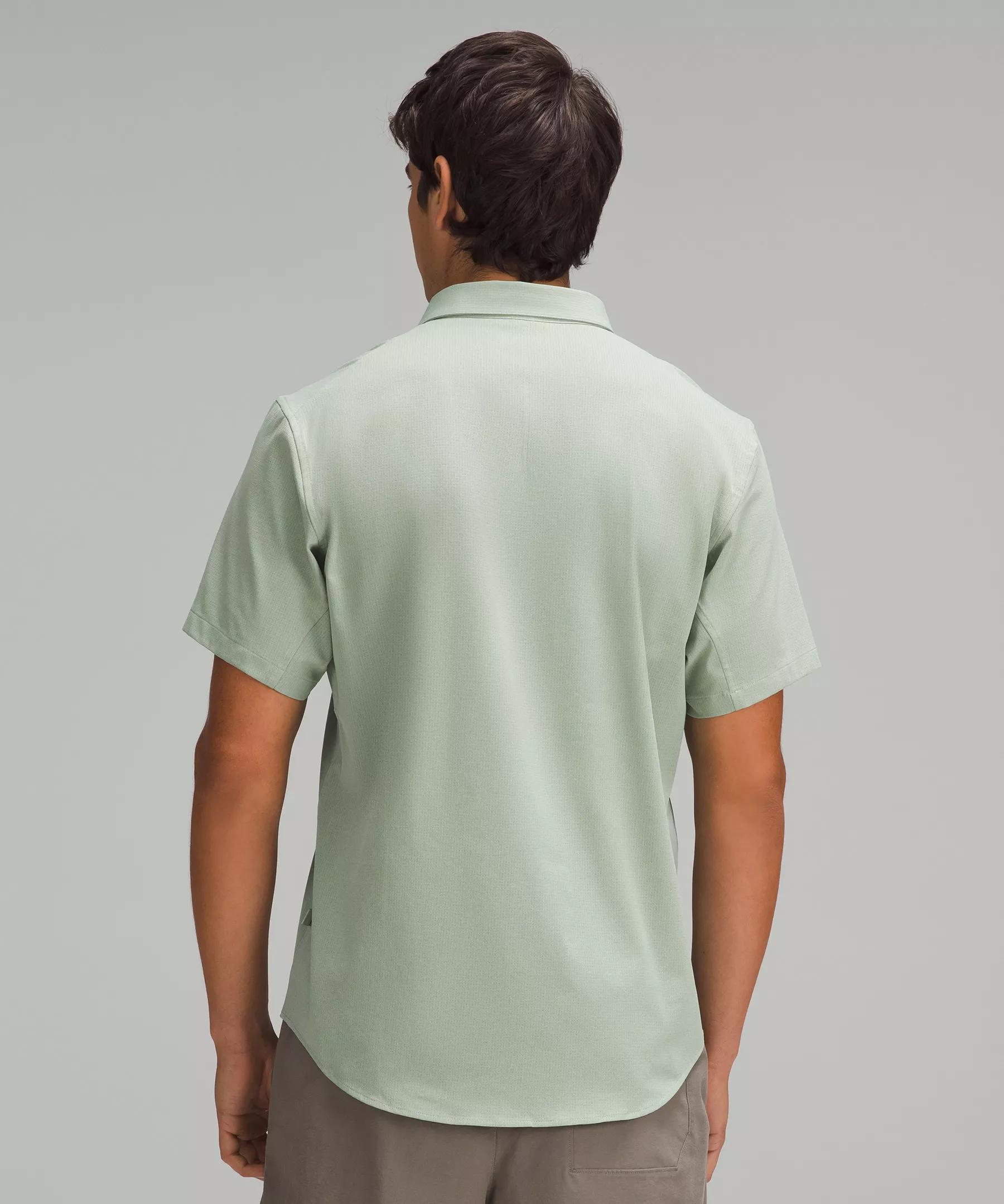 Airing Easy Short-Sleeve Shirt Product Image