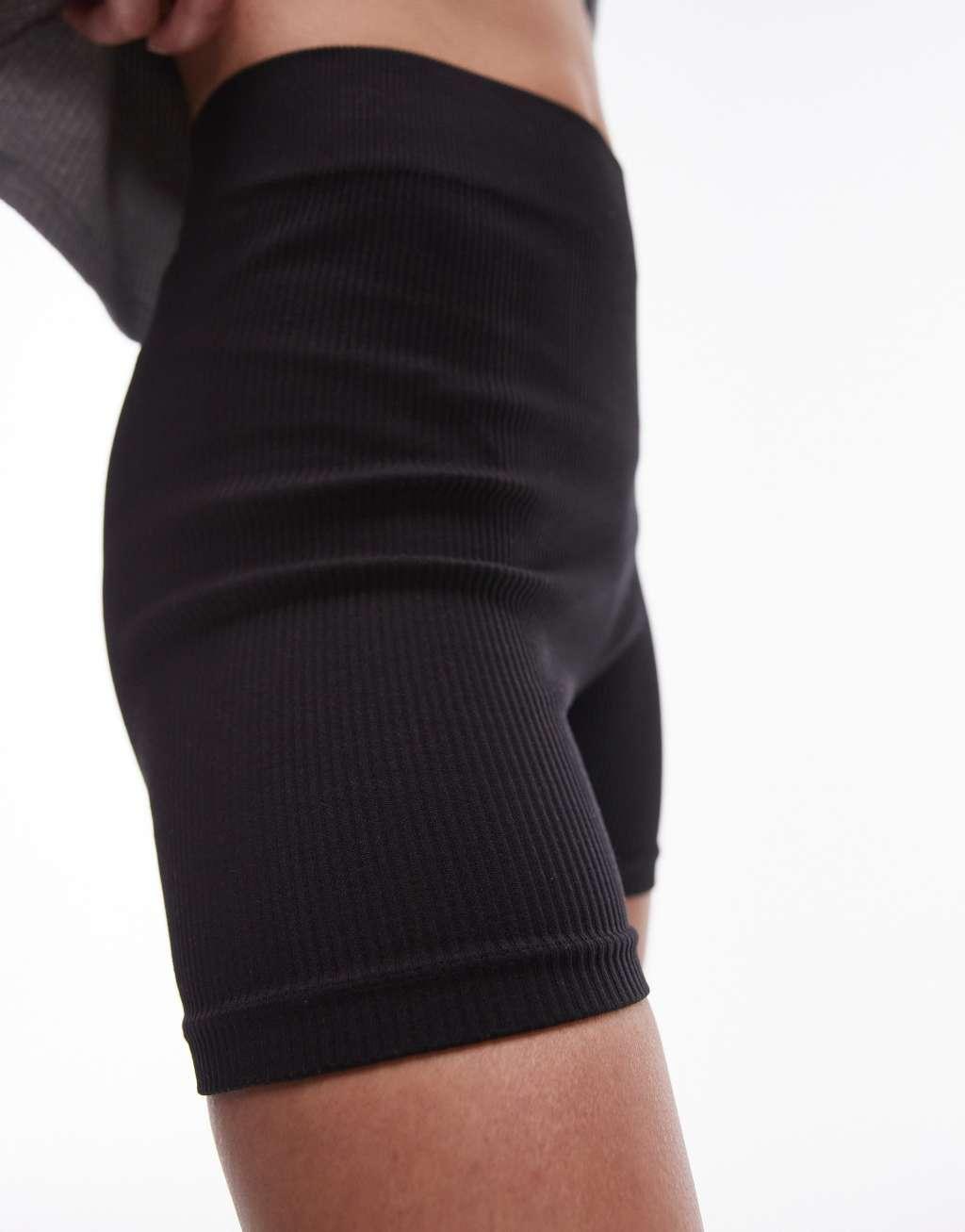 Topshop seamless cropped knicker shorts in black - part of a set Product Image