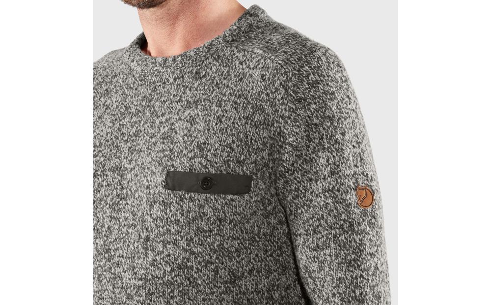 Lada Round-neck Sweater M Product Image