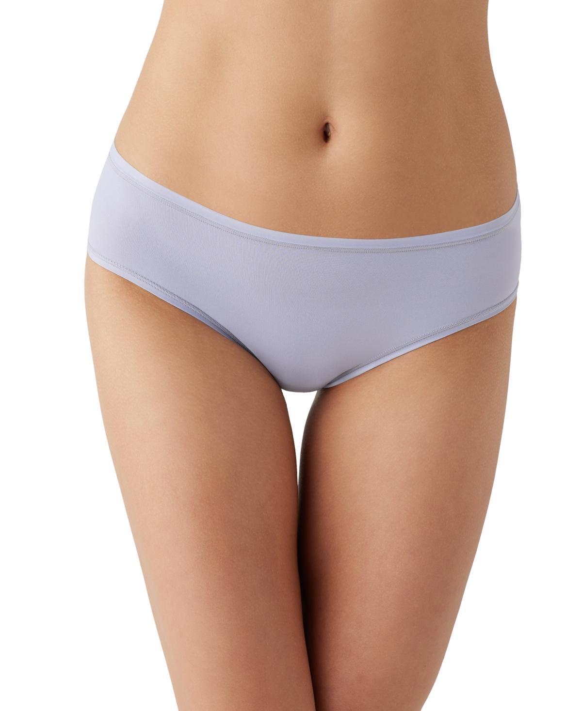 b.temptd by Wacoal Womens Future Foundation Thong Underwear 972289 Product Image