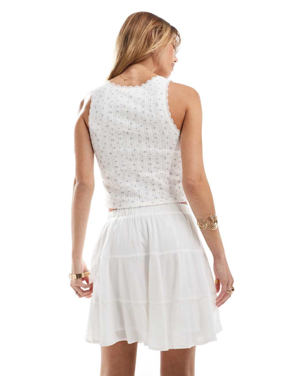 Stradivarius linen look tiered mini skirt in white  Product Image