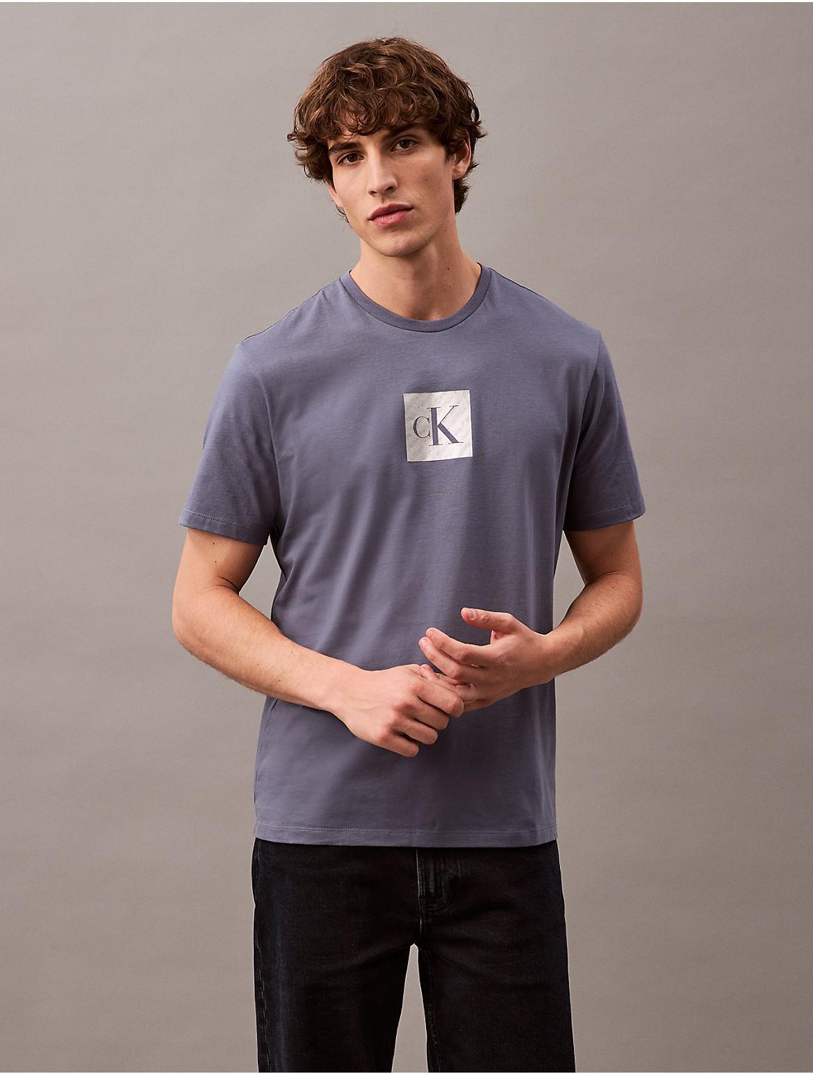 Calvin Klein Mens Metallic Monogram Logo Graphic Classic T-Shirt - Brown - XXL Product Image