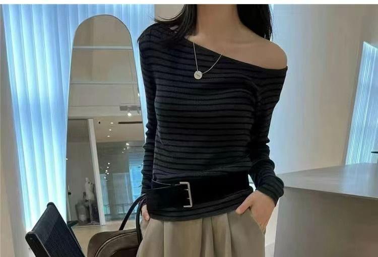 Long-Sleeve Boat Neck Knit Top Product Image