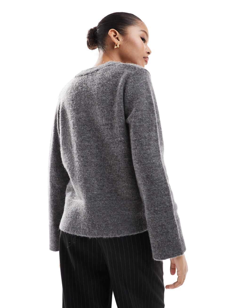 Selected Femme cardigan in gray Product Image