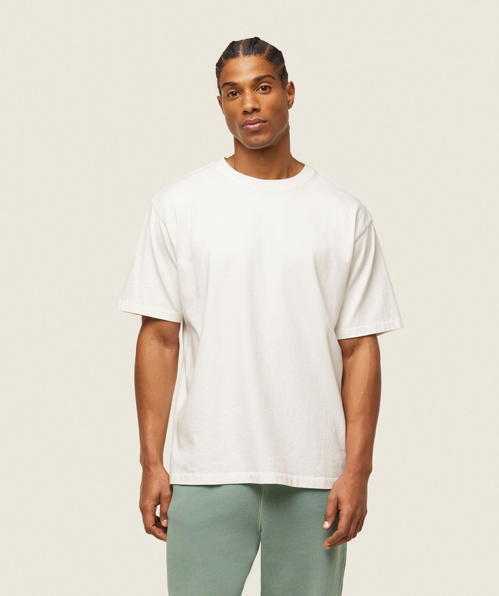 everywear Relaxed T-Shirt Product Image