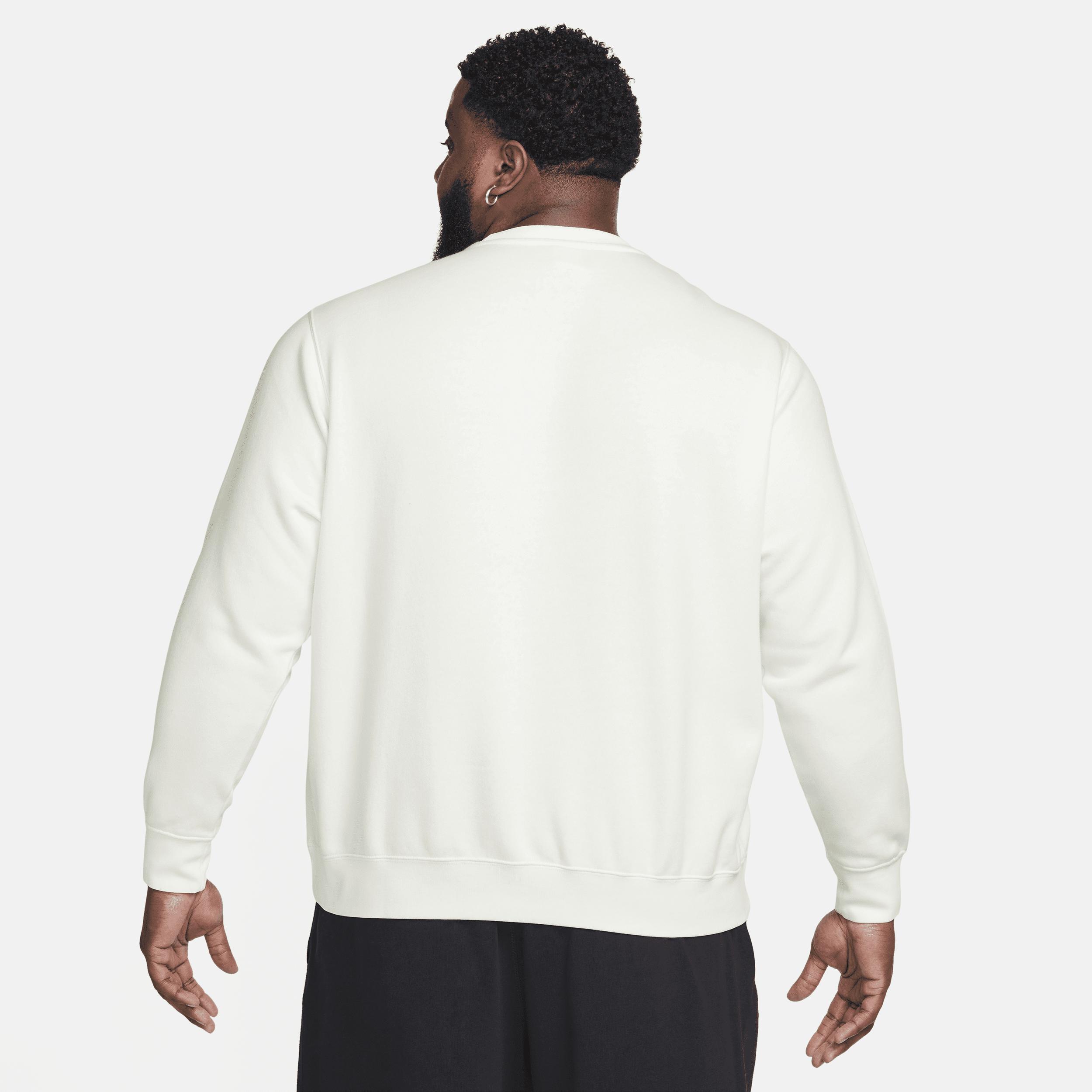 Nike Club unisex crew sweatshirt Product Image