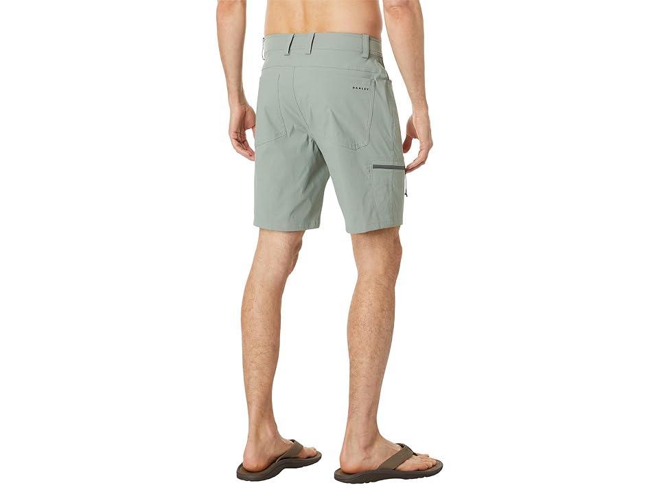 Oakley Golf Hybrid Shorts (Putty) Men's Shorts Product Image