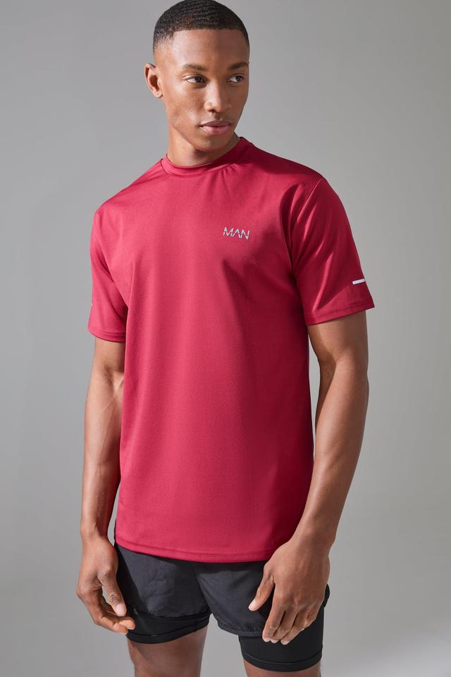 Man Active Performance Regular Fit T-shirt | boohooMAN USA Product Image