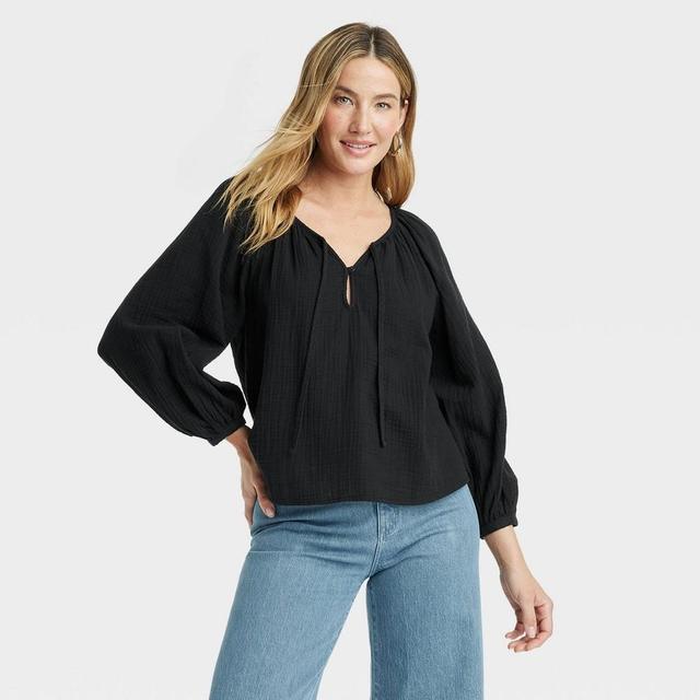 Womens Balloon Long Sleeve Everyday Blouse - Universal Thread Black L Product Image