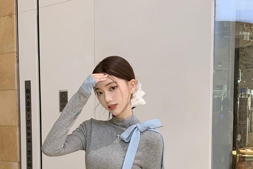 Long-Sleeve Mock-Neck Bow Slim-Fit Top Product Image