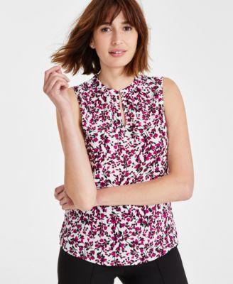 Women's Printed Keyhole-Neck Sleeveless Top Product Image