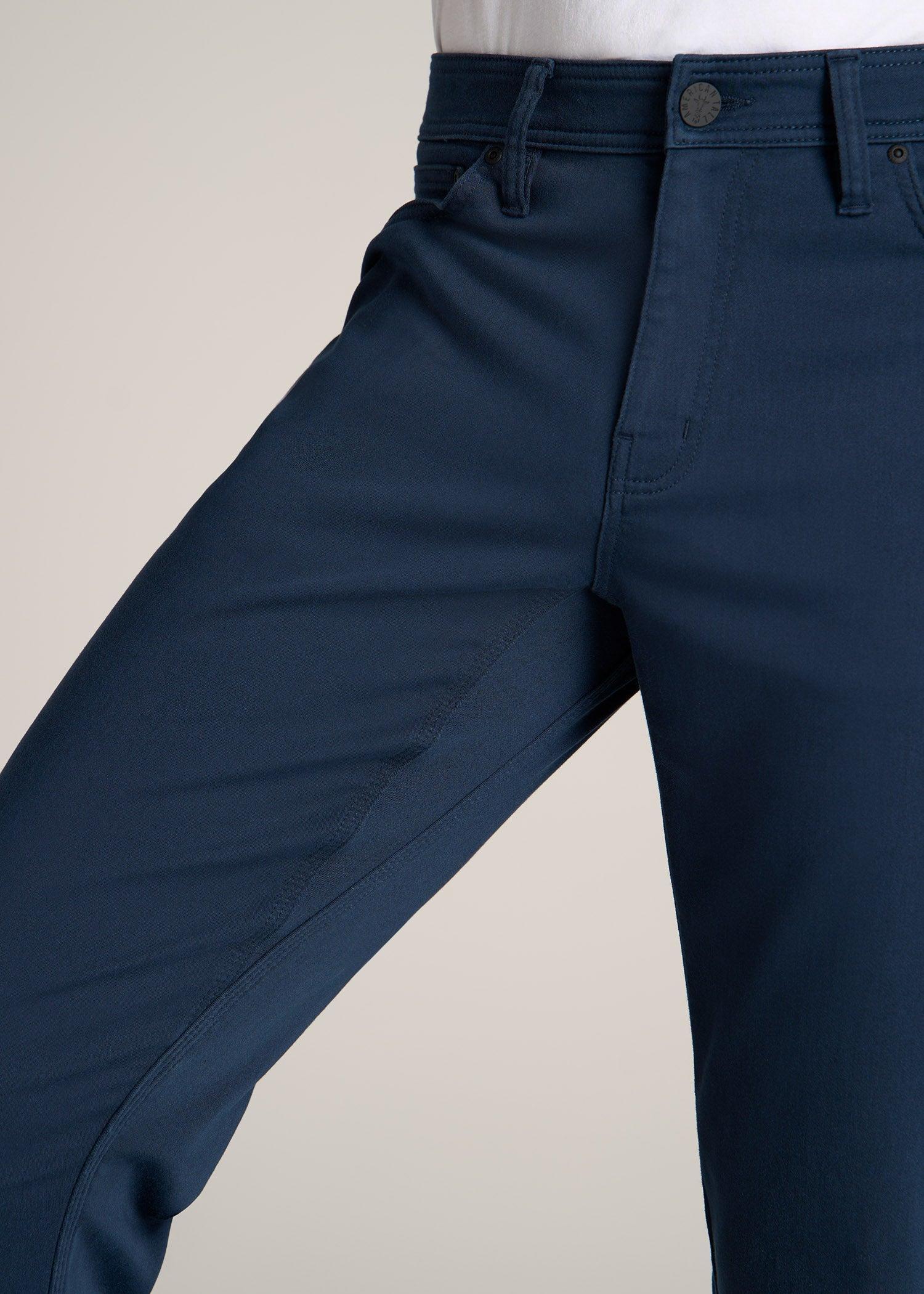 Everyday Comfort 5-Pocket TAPERED-FIT Pant for Tall Men in Marine Navy Male Product Image