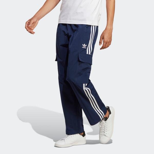 Adicolor Classics 3-Stripes Cargo Pants Product Image