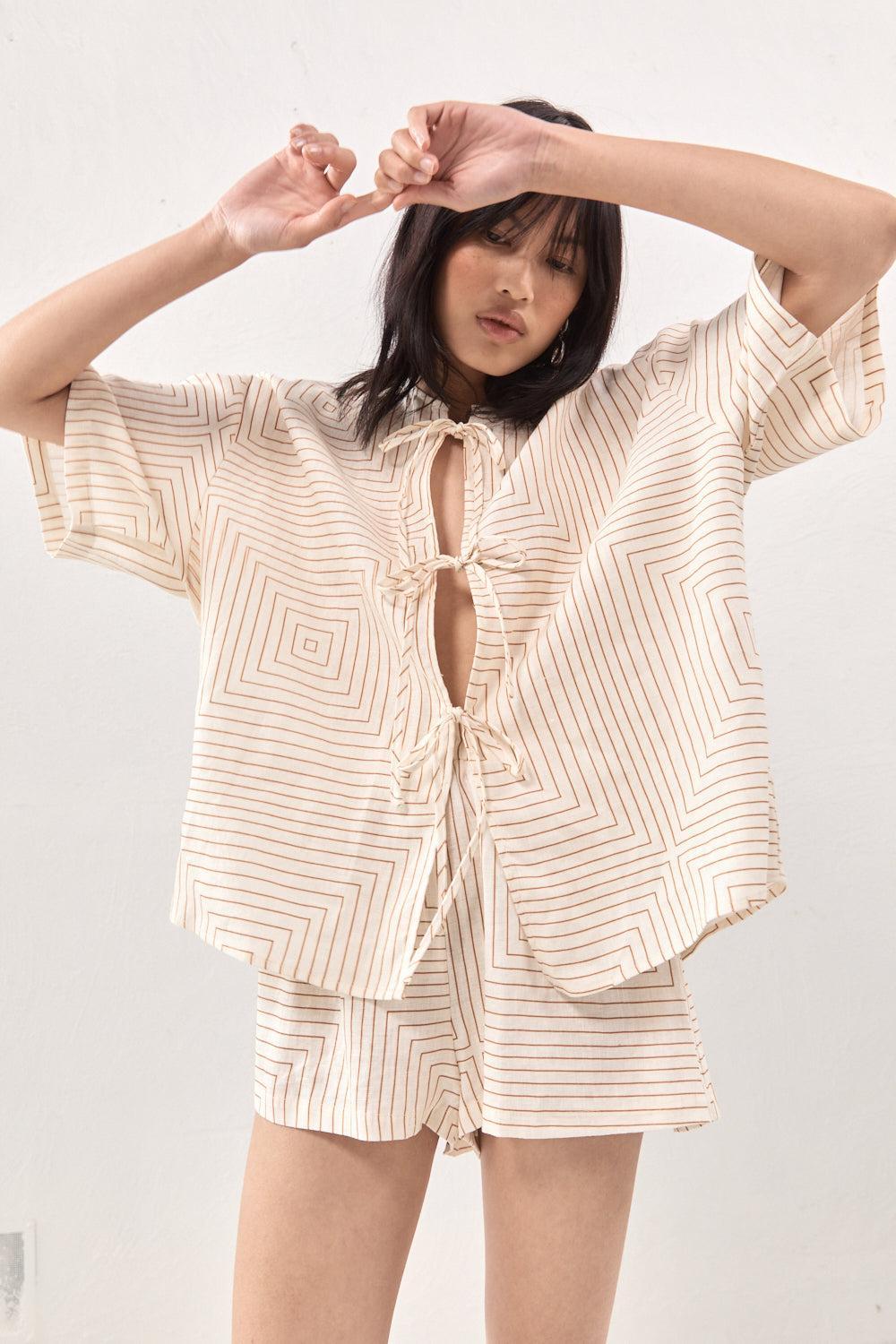 Naomi Linen Smock Top Juno Product Image