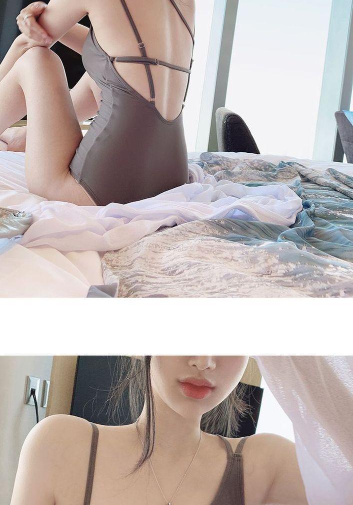 Spaghetti Strap Plain Swimsuit Product Image