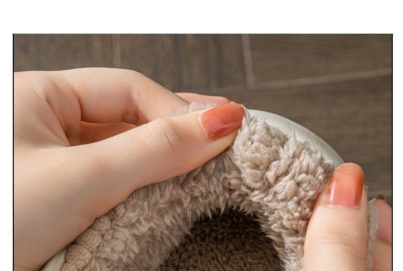 Fleece-Lined Platform Home Slippers Product Image