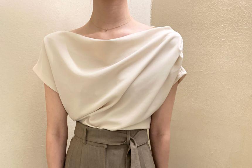 One-Shoulder Satin Shirred Blouse Product Image