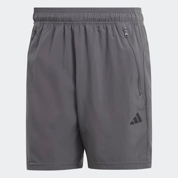 Train Essentials Woven Training Shorts Product Image