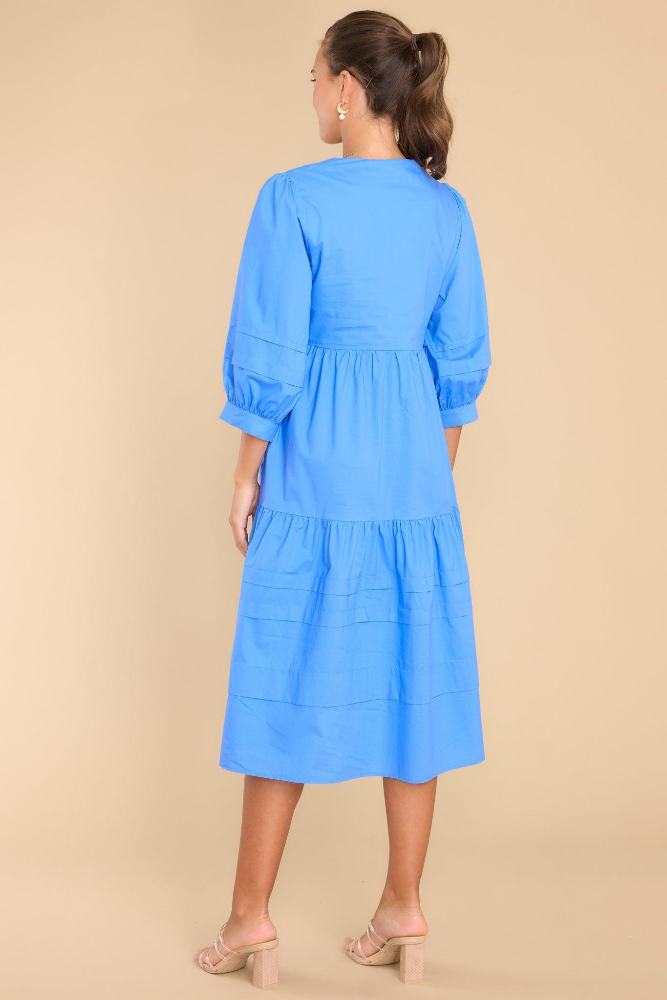 Aura Cozy And Carefree Super Sonic Blue Midi Dress Product Image