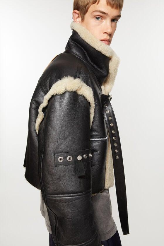 Shearling buckle jacket Product Image