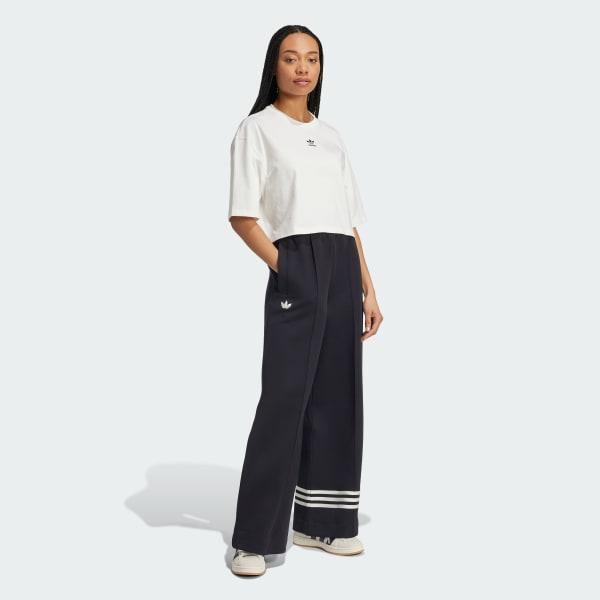 Adicolor Neuclassics Track Pants Product Image