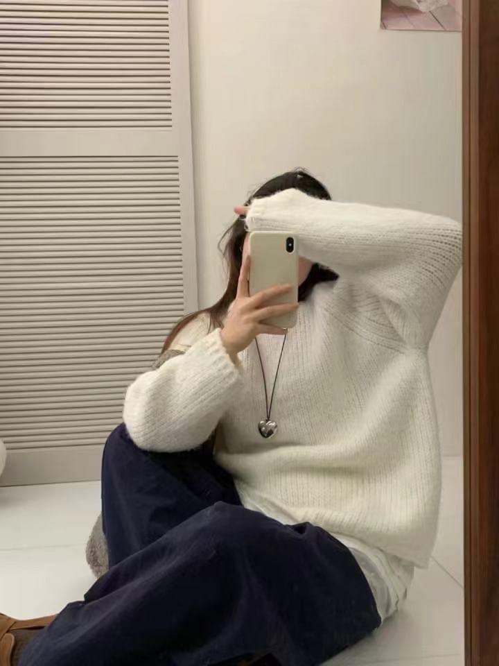 Round Neck Plain Oversized Sweater Product Image