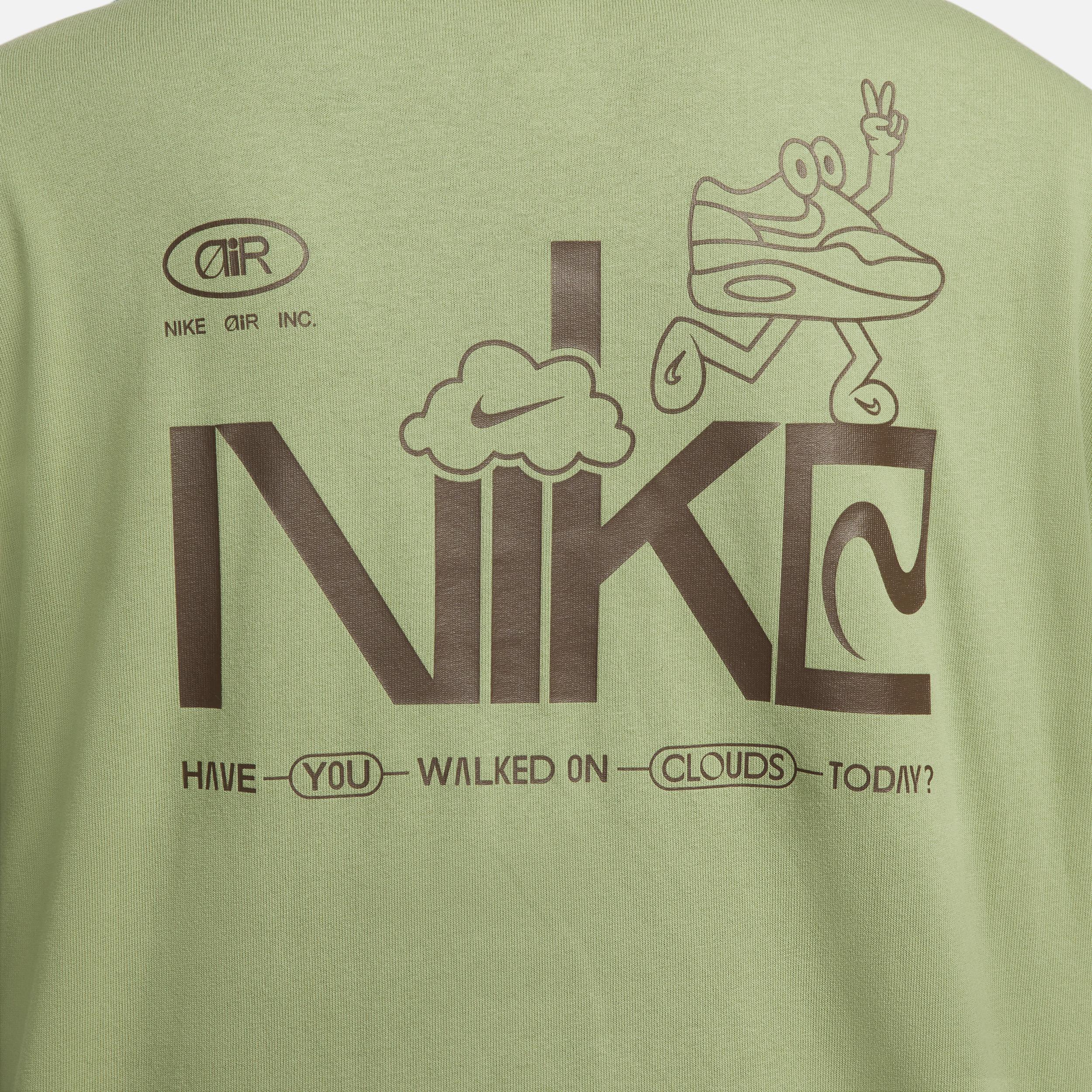 Men's Nike Sportswear Long-Sleeve T-Shirt Product Image