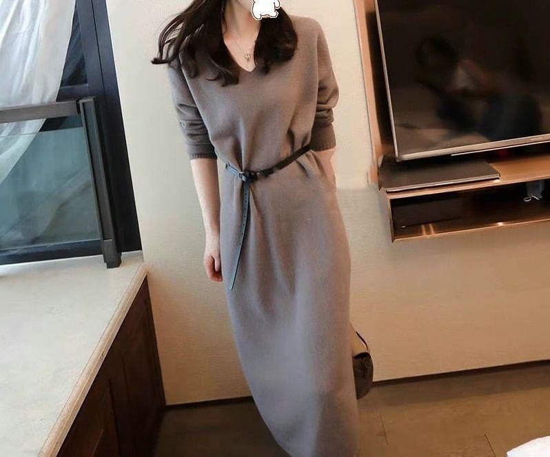 V-Neck Long Sleeve Midi Sweater Dress Product Image