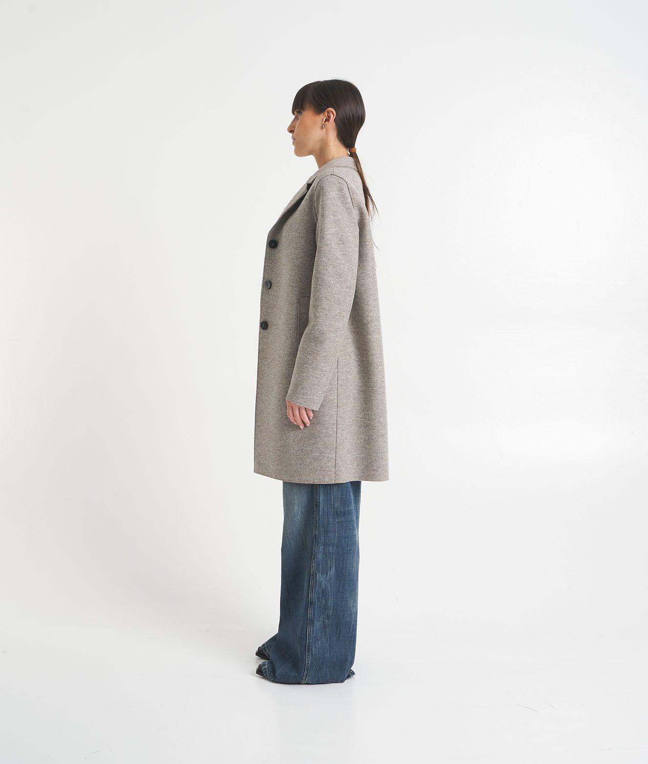 Single-breasted coat in pressed wool Product Image