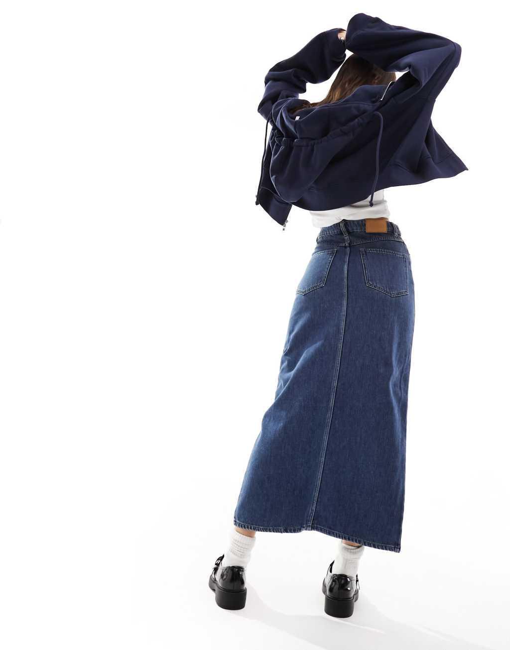 Monki denim midi skirt with split in mid blue wash Product Image