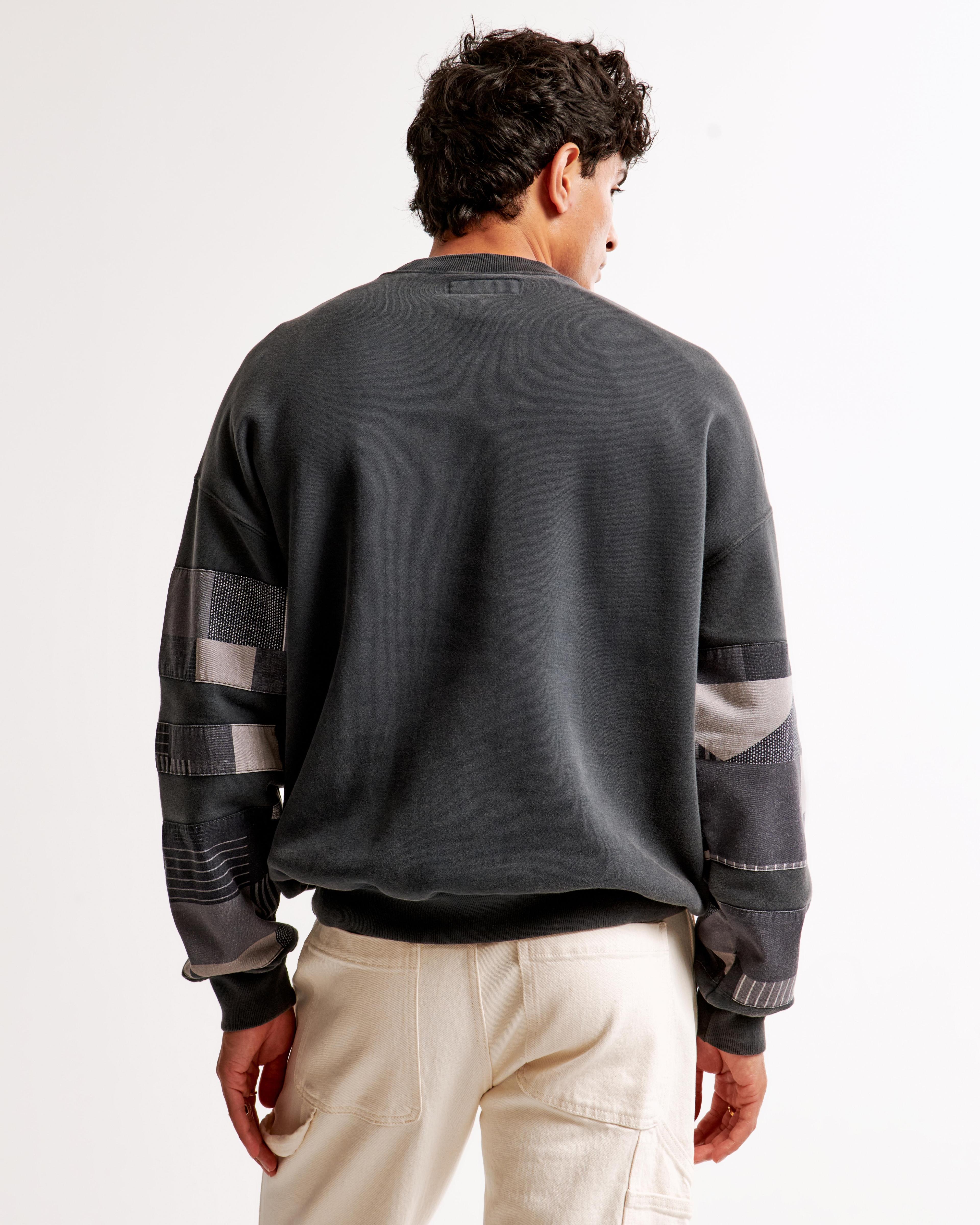 Essential Crew Sweatshirt Product Image