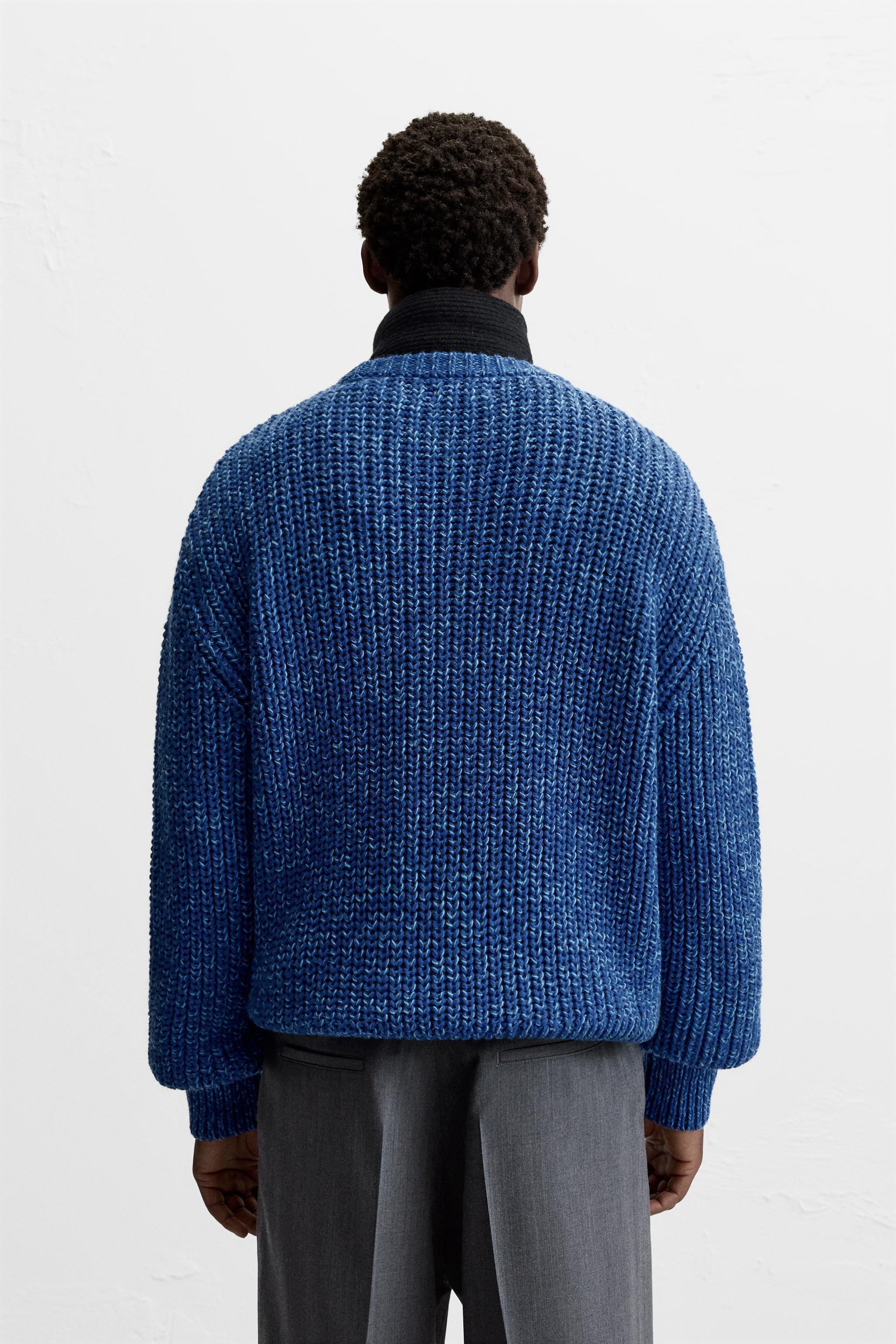 TEXTURED SWEATER Product Image