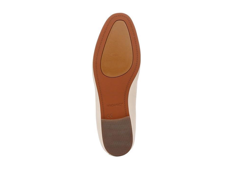 Vionic Willa II Loafer Product Image