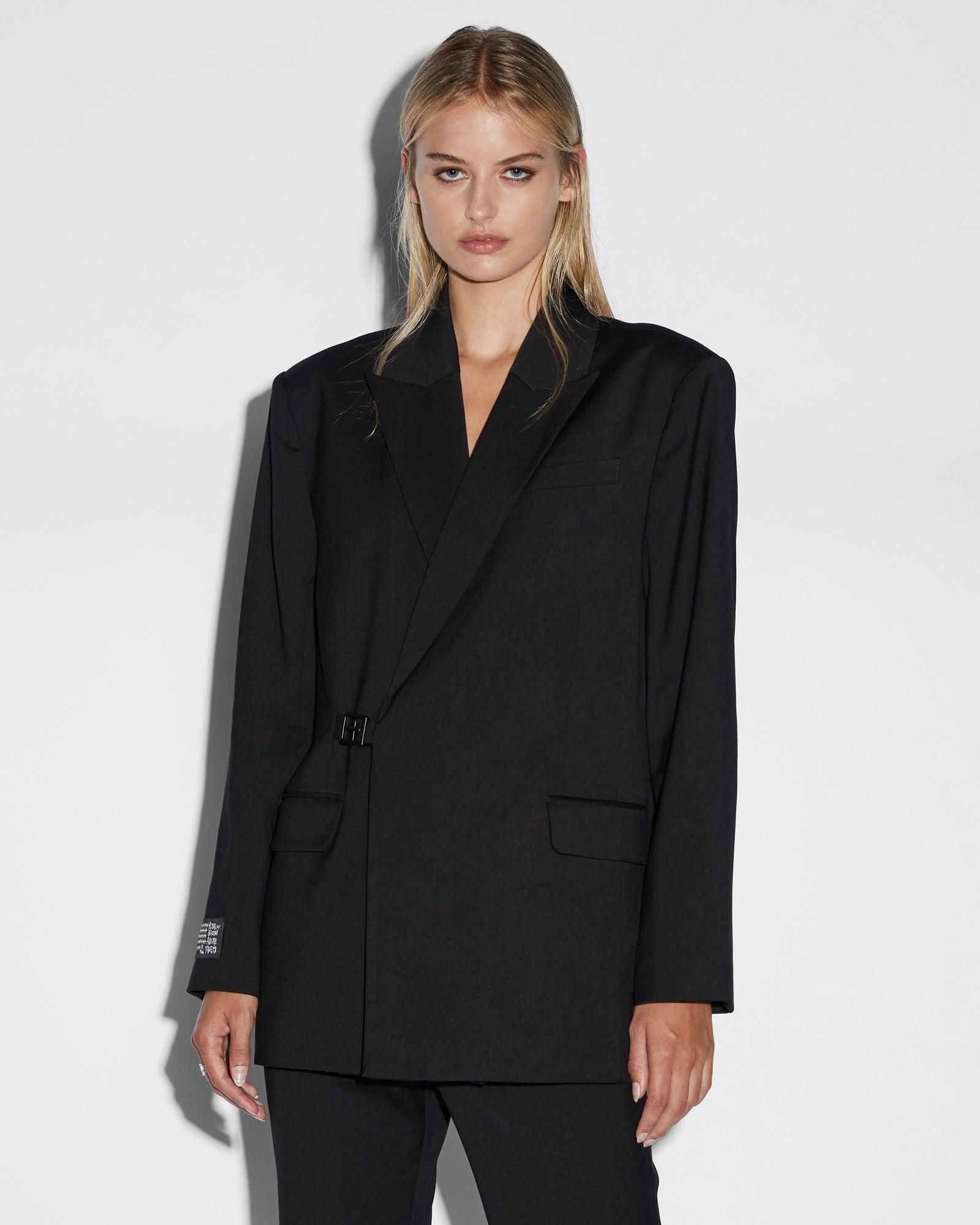 ULTIMATE BLAZER BLACK Female Product Image