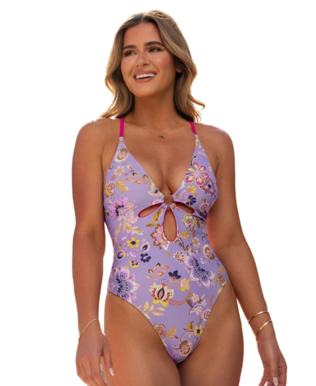 Cupshe Womens X JoJo Atlantis Reversible Cut-Out One-Piece Swimsuit - Light Product Image