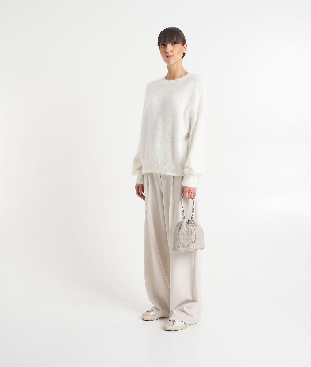 Pullover in angora Product Image