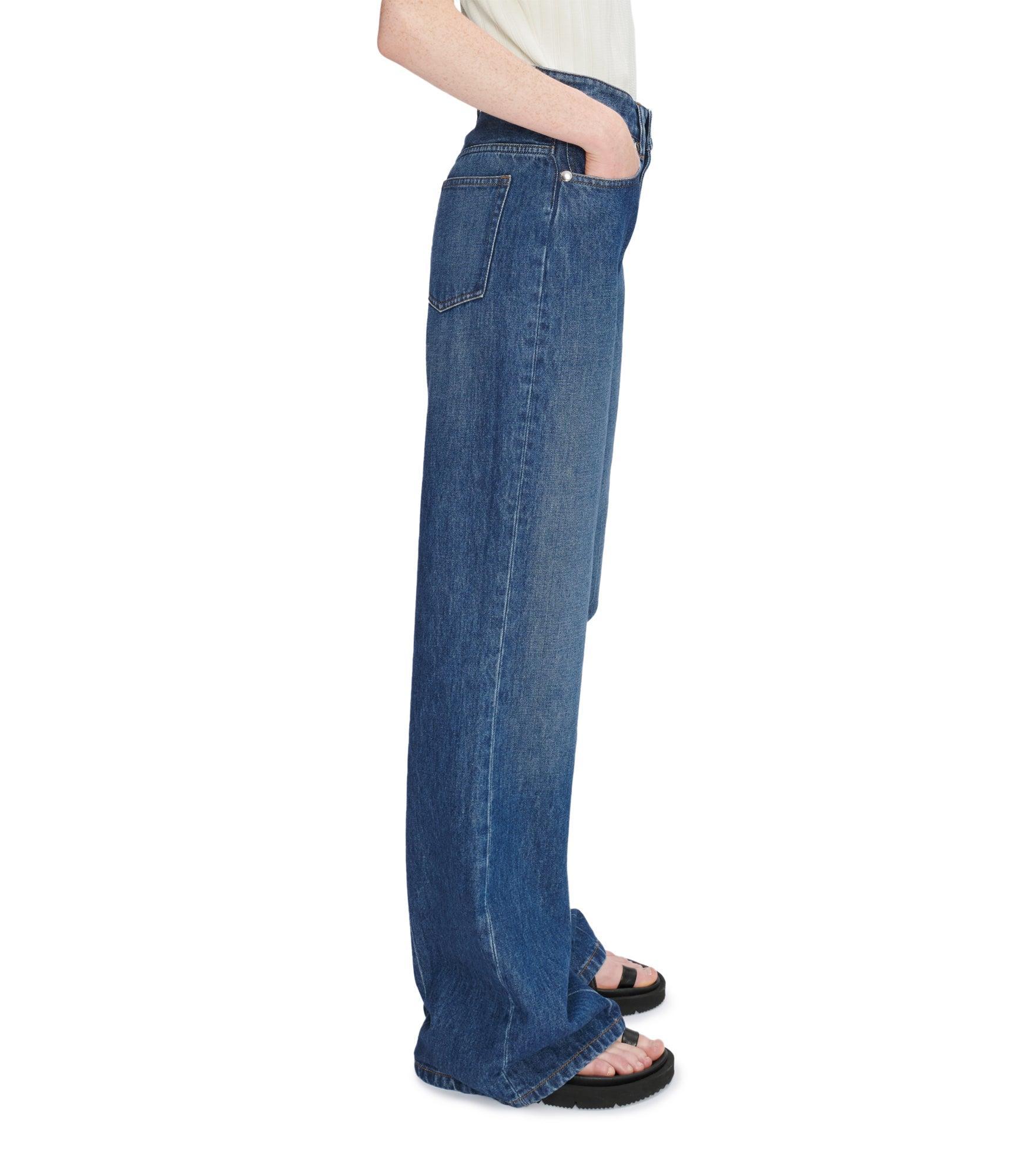 Clinteau jeans Female Product Image