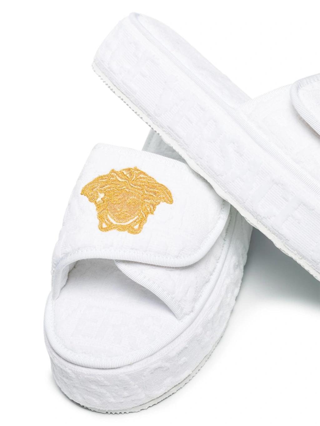 VERSACE Womens Z4001 White Tessuto Logo-emrboidered Cotton Slippers 6 Product Image