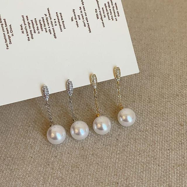 Faux Pearl Drop Earring Product Image