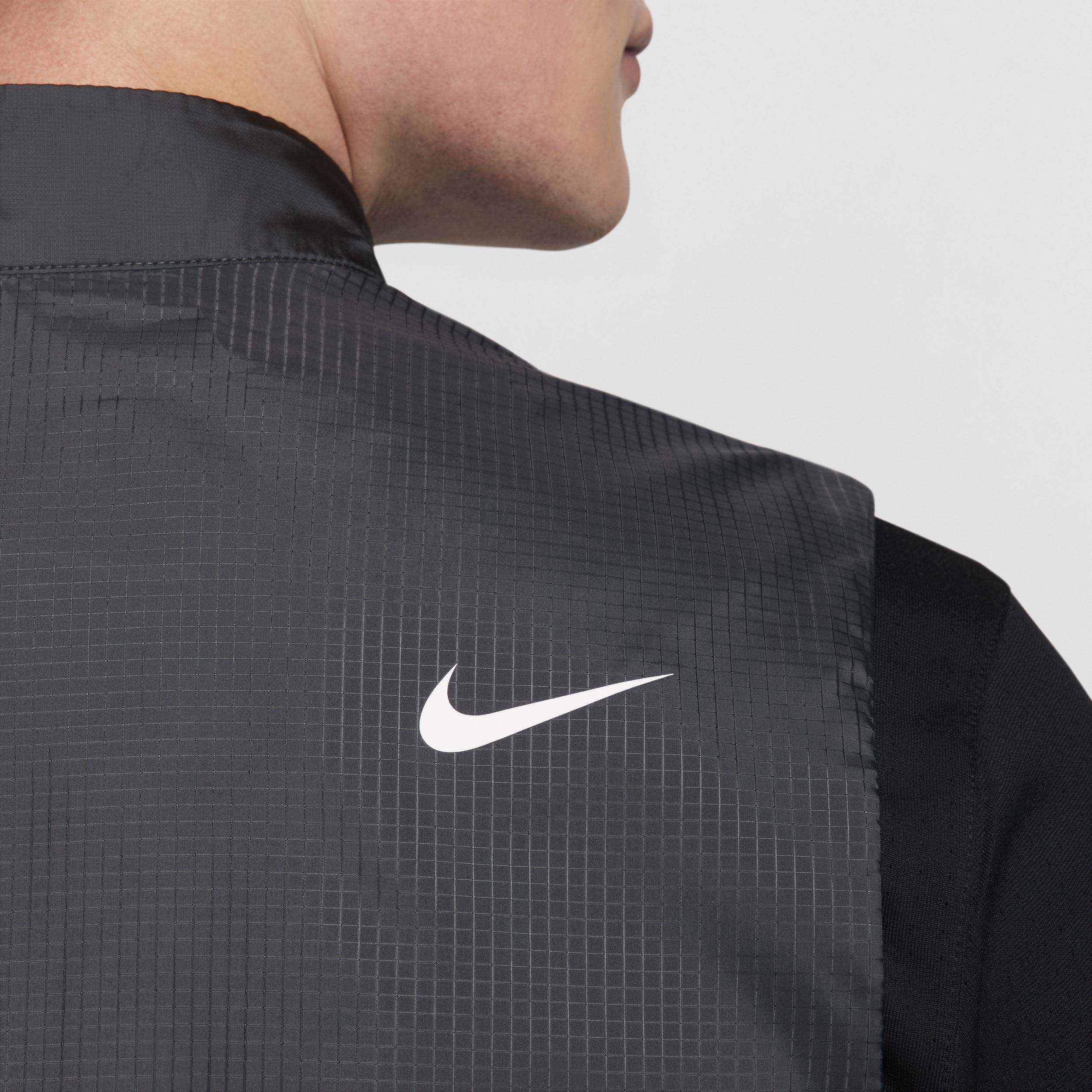 Nike Men's Therma-FIT ADV Repel Golf Vest Product Image