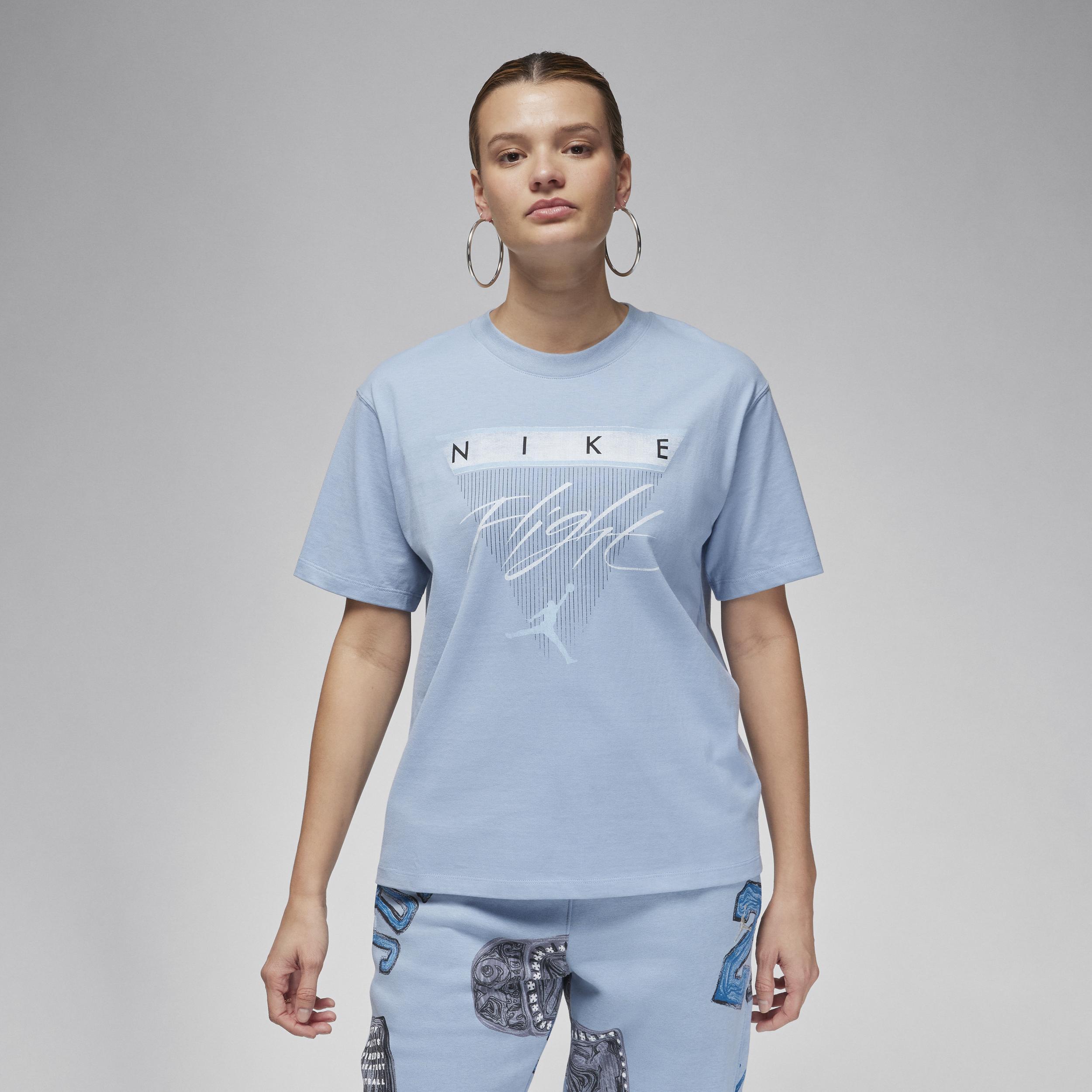 Women's Jordan Flight Heritage Graphic T-Shirt Product Image