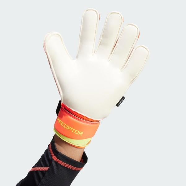 Predator Match Fingersave Goalkeeper Gloves Product Image