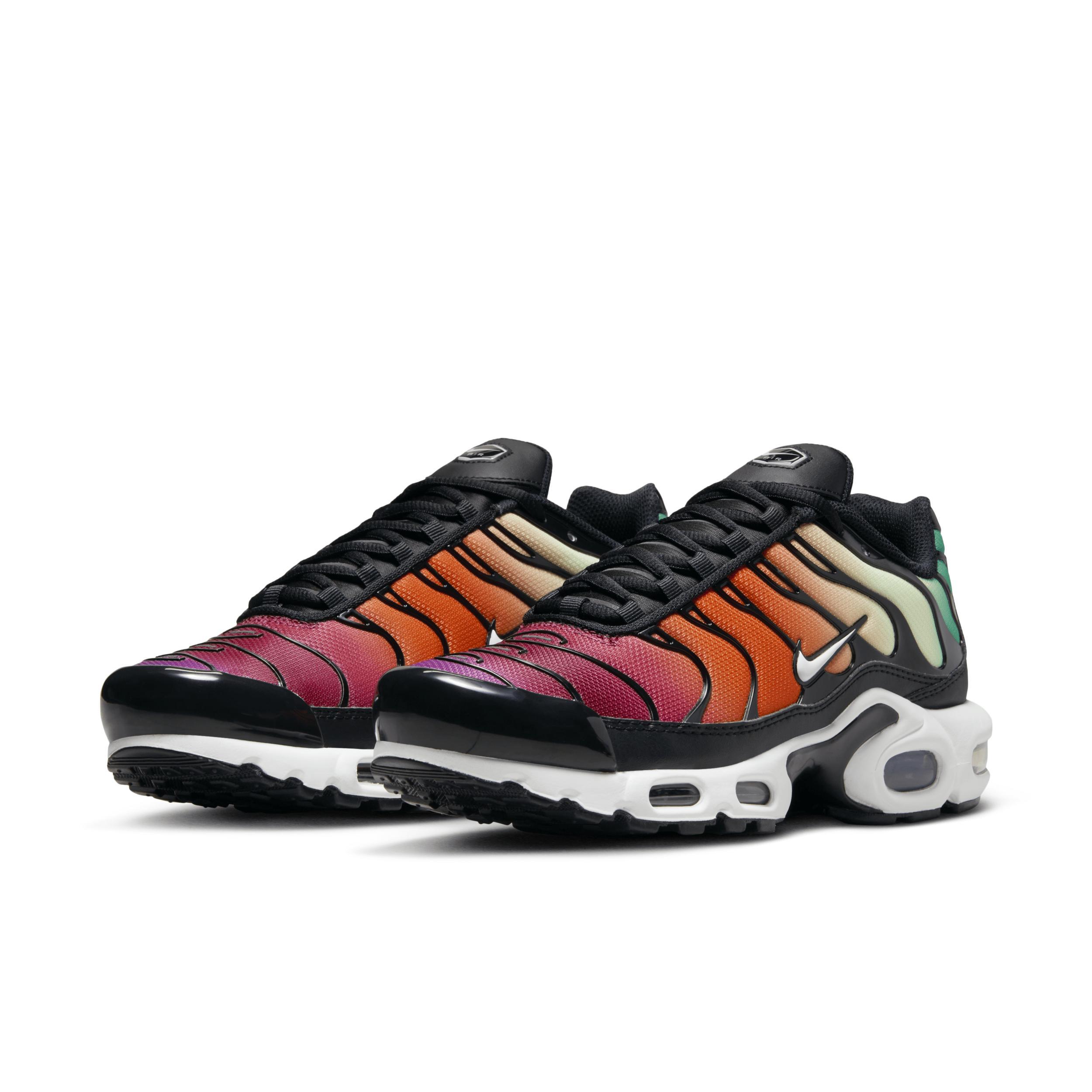 Nike Women's Air Max Plus Shoes Product Image